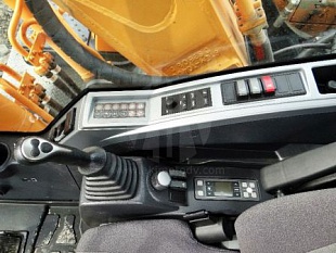 Экскаватор колёсный HYUNDAI R210W-9 2013г