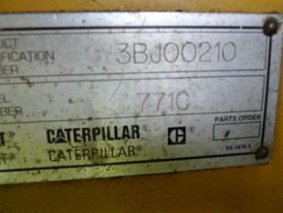 Самосвал карьерный Caterpillar 771C 1994г