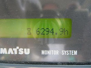 Бульдозер KOMATSU D85PX-15 2005г (болотоход)